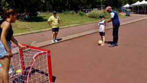 🚨 Action de sensibilisation à Suresnes 🚨